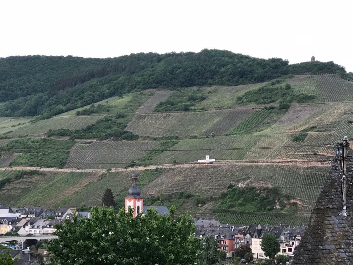 Beim Winzer Apartment Zell an der Mosel Luaran gambar