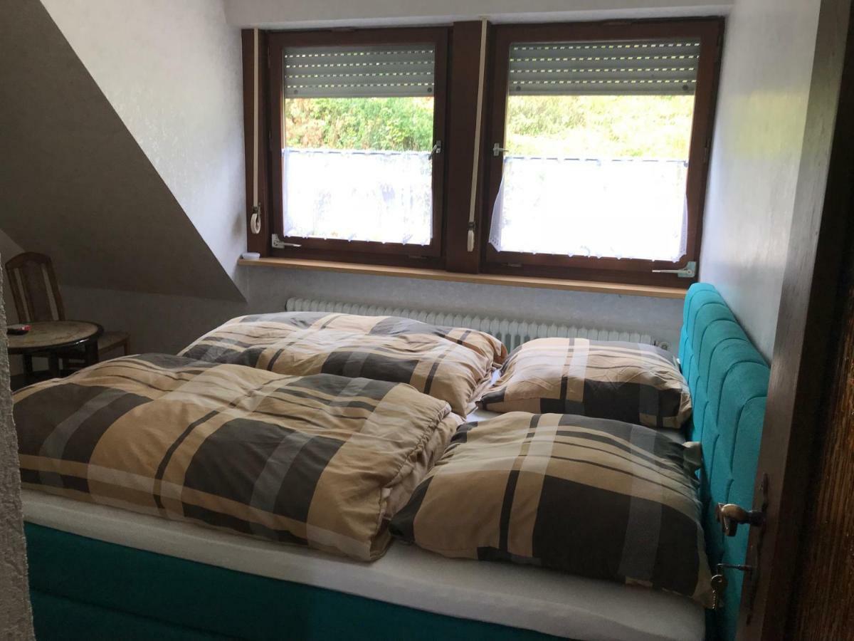 Beim Winzer Apartment Zell an der Mosel Luaran gambar