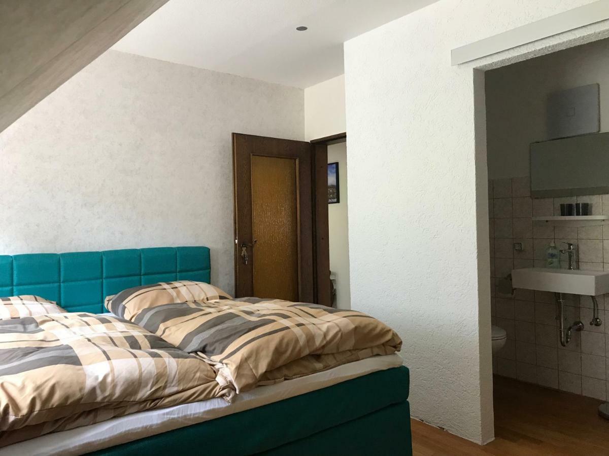 Beim Winzer Apartment Zell an der Mosel Luaran gambar