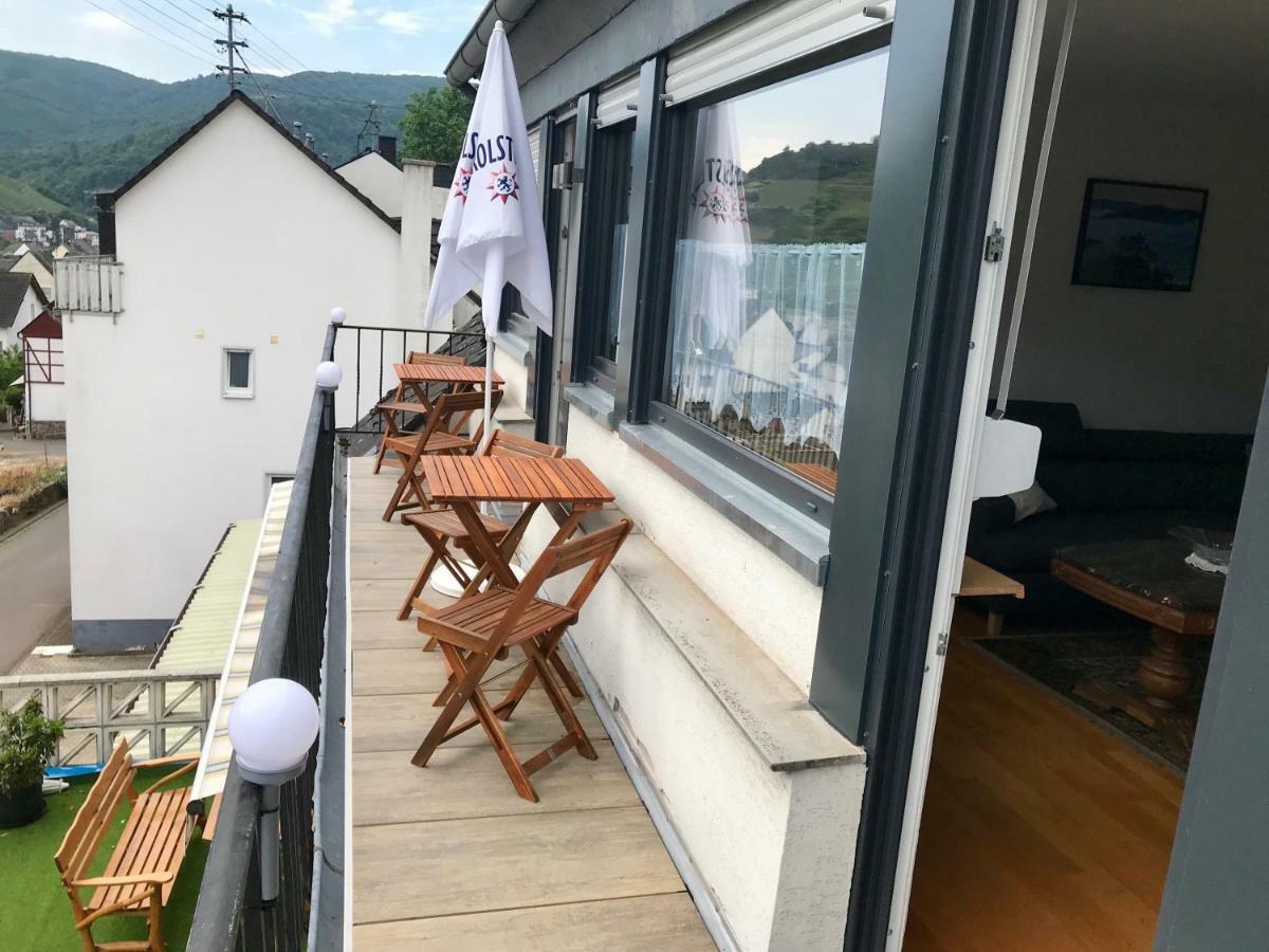 Beim Winzer Apartment Zell an der Mosel Luaran gambar